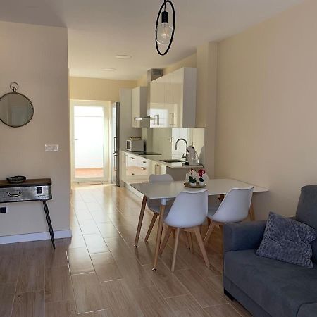 Apartamento En Granada Con Facil Aparcamiento En La Zona Luaran gambar