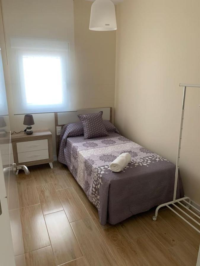 Apartamento En Granada Con Facil Aparcamiento En La Zona Luaran gambar