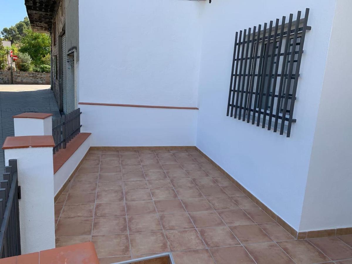 Apartamento En Granada Con Facil Aparcamiento En La Zona Luaran gambar